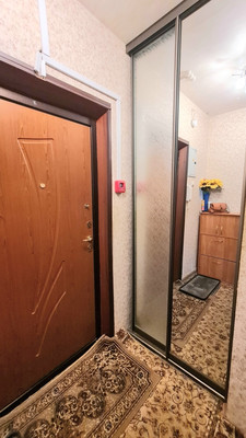 Продам однокомнатную (1-комн.) квартиру, Полярная ул, 9к2, Москва г