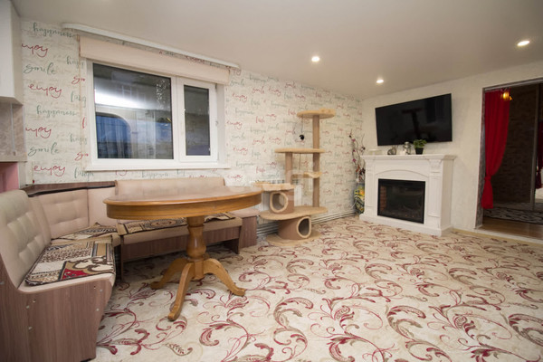 Продам дом, Орджоникидзе ул, 5, Ханты-Мансийск г, 0 км от города