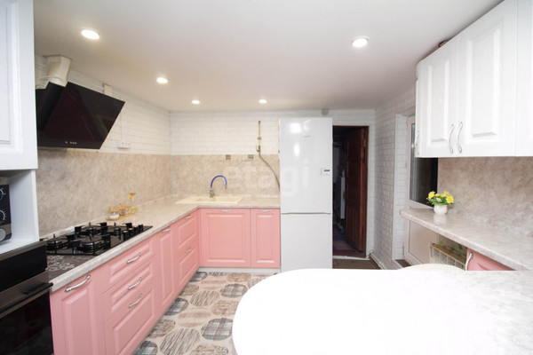 Продам дом, Орджоникидзе ул, 5, Ханты-Мансийск г, 0 км от города