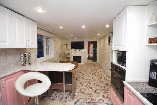 Продам дом, Орджоникидзе ул, 5, Ханты-Мансийск г, 0 км от города