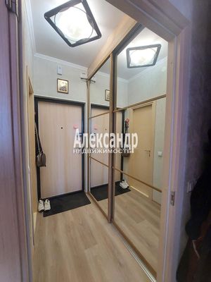 Продам однокомнатную (1-комн.) квартиру, Ясная ул, 4, Янино-1 гп