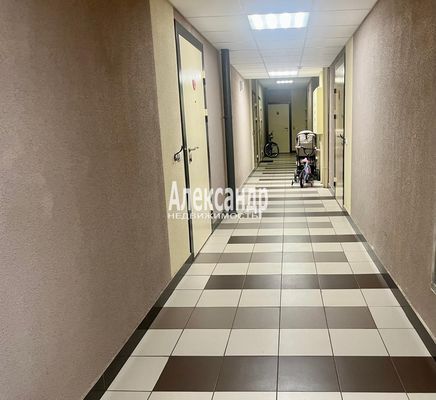 Продам однокомнатную (1-комн.) квартиру, Ясная ул, 4, Янино-1 гп