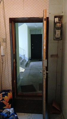 Продам трехкомнатную (3-комн.) квартиру, Поэтический б-р, 11Ак2, Санкт-Петербург г