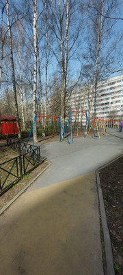 Продам трехкомнатную (3-комн.) квартиру, Поэтический б-р, 11Ак2, Санкт-Петербург г