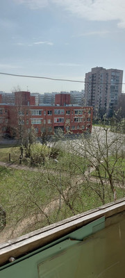 Продам трехкомнатную (3-комн.) квартиру, Поэтический б-р, 11Ак2, Санкт-Петербург г
