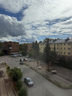 Продам однокомнатную (1-комн.) квартиру, Ленсоветовский тер, 13, Шушары п