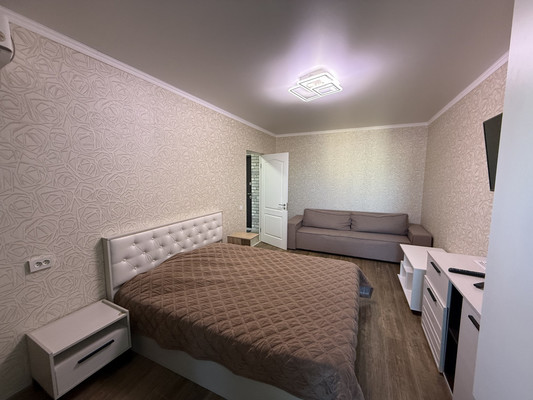 Продам однокомнатную (1-комн.) квартиру, Куйбышева ул, 31, Симферополь г