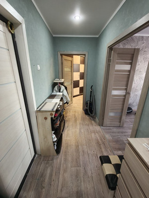 Продам двухкомнатную (2-комн.) квартиру, 1 мкр, 31, Кропоткин г