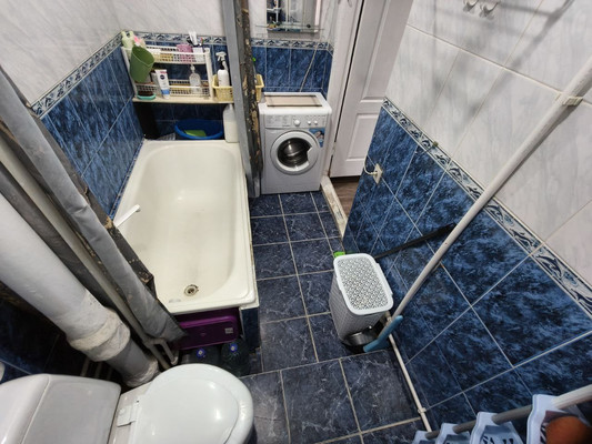 Продам двухкомнатную (2-комн.) квартиру, 1 мкр, 31, Кропоткин г