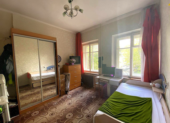 Продам комнату в 4-комн. квартире, Разъезжая ул, 44, Санкт-Петербург г