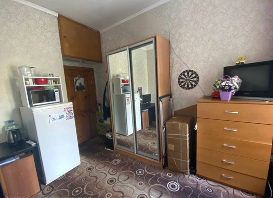 Продам комнату в 4-комн. квартире, Разъезжая ул, 44, Санкт-Петербург г