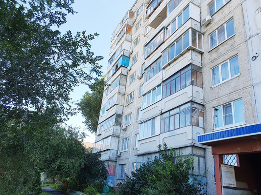 Продам однокомнатную (1-комн.) квартиру, Доватора ул, 10кБ, Липецк г