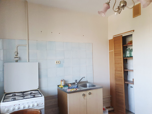 Продам однокомнатную (1-комн.) квартиру, Доватора ул, 10кБ, Липецк г