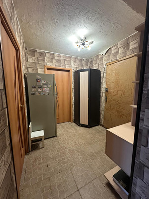 Продам двухкомнатную (2-комн.) квартиру, Новоясеневский пр-кт, 32к3, Москва г
