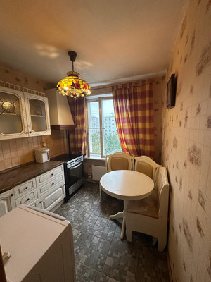 Продам двухкомнатную (2-комн.) квартиру, Новоясеневский пр-кт, 32к3, Москва г