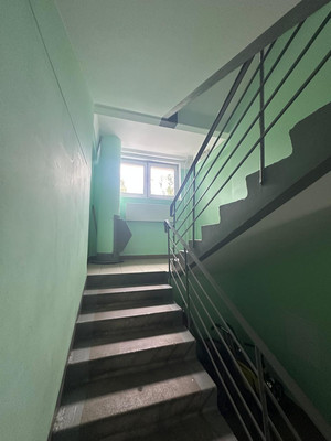 Продам двухкомнатную (2-комн.) квартиру, Новоясеневский пр-кт, 32к3, Москва г