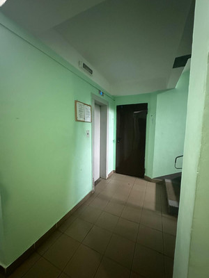 Продам двухкомнатную (2-комн.) квартиру, Новоясеневский пр-кт, 32к3, Москва г