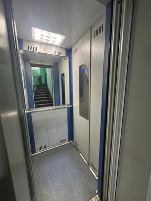 Продам двухкомнатную (2-комн.) квартиру, Новоясеневский пр-кт, 32к3, Москва г