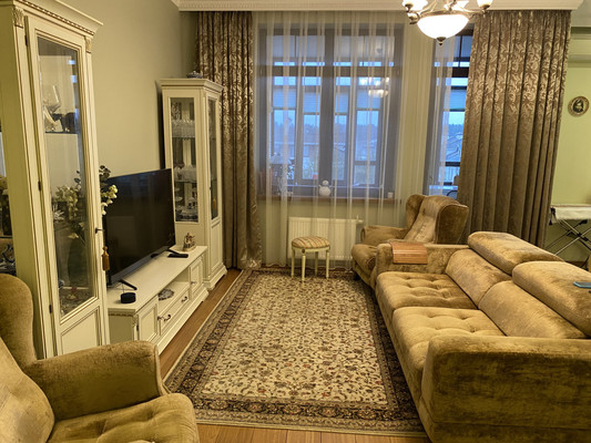 Продам двухкомнатную (2-комн.) квартиру, Павловский б-р, 8, Новинки д