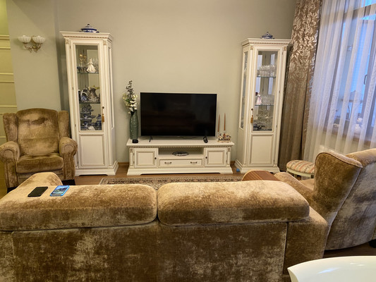 Продам двухкомнатную (2-комн.) квартиру, Павловский б-р, 8, Новинки д