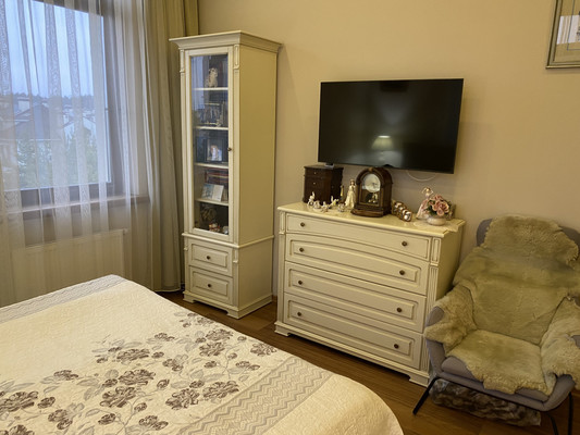 Продам двухкомнатную (2-комн.) квартиру, Павловский б-р, 8, Новинки д