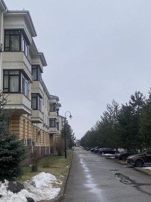 Продам двухкомнатную (2-комн.) квартиру, Павловский б-р, 8, Новинки д