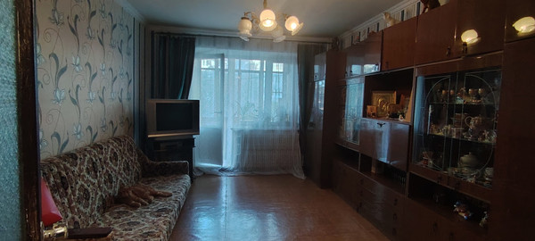 Продам трехкомнатную (3-комн.) квартиру, Рощинская (Климовск мкр.) ул, 23, Подольск г