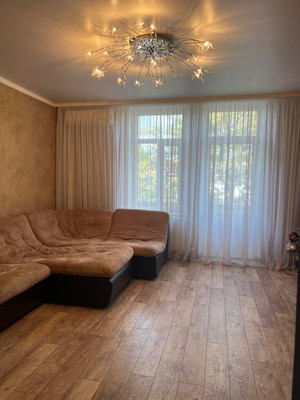 Продам трехкомнатную (3-комн.) квартиру, Красная ул, 39, Кропоткин г