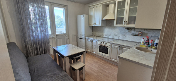 Продам двухкомнатную (2-комн.) квартиру, Победы пр-кт, 17/1, Люберцы г