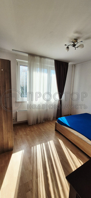 Продам двухкомнатную (2-комн.) квартиру, Победы пр-кт, 17/1, Люберцы г