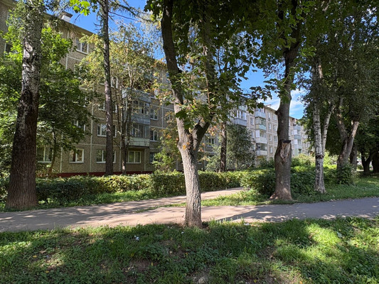 Продам трехкомнатную (3-комн.) квартиру, ГСК-2 Юбилейный тер, 34, Подольской машинно-испытательной станции п