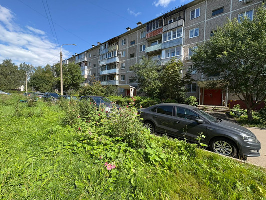 Продам трехкомнатную (3-комн.) квартиру, ГСК-2 Юбилейный тер, 34, Подольской машинно-испытательной станции п