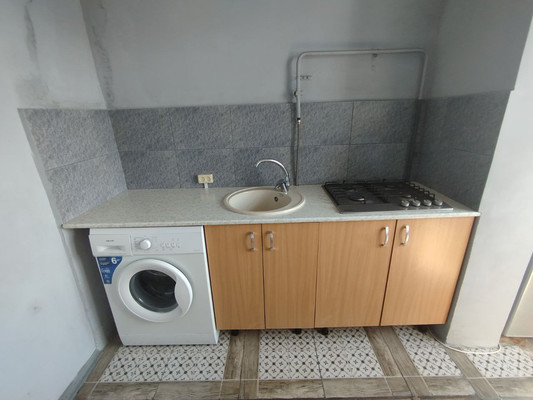 Продам двухкомнатную (2-комн.) квартиру, Звездная ул, 36, Туапсе г