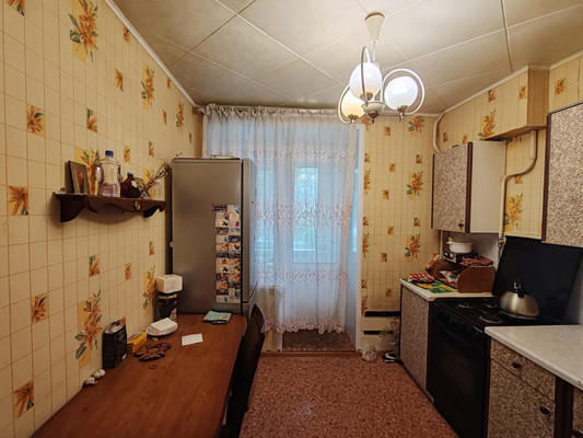 Продам двухкомнатную (2-комн.) квартиру, Инициативная ул, 68, Люберцы г