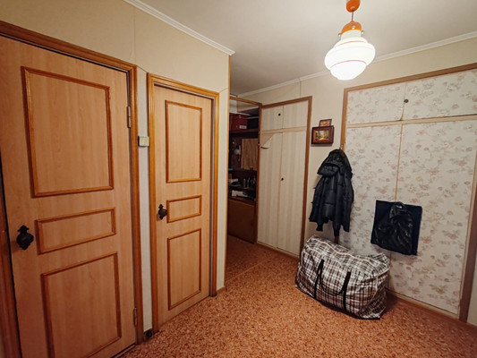 Продам двухкомнатную (2-комн.) квартиру, Инициативная ул, 68, Люберцы г