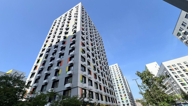 Продам двухкомнатную (2-комн.) квартиру, Александры Монаховой ул, 92к3, Коммунарка п