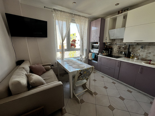 Продам двухкомнатную (2-комн.) квартиру, Александры Монаховой ул, 92к3, Коммунарка п