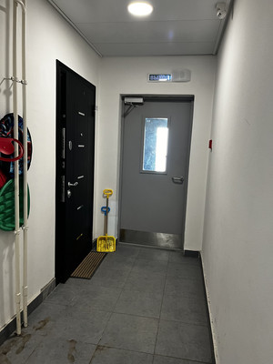 Продам двухкомнатную (2-комн.) квартиру, Александры Монаховой ул, 92к3, Коммунарка п