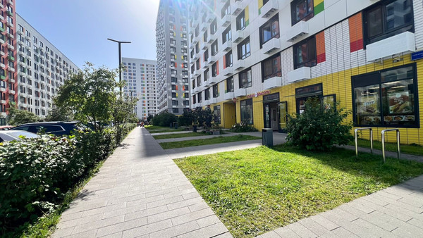 Продам двухкомнатную (2-комн.) квартиру, Александры Монаховой ул, 92к3, Коммунарка п