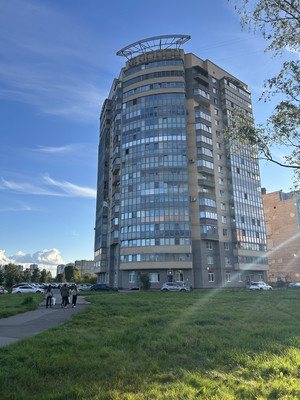 Продам однокомнатную (1-комн.) квартиру, Непокорённых пр-кт, 49к2, Санкт-Петербург г