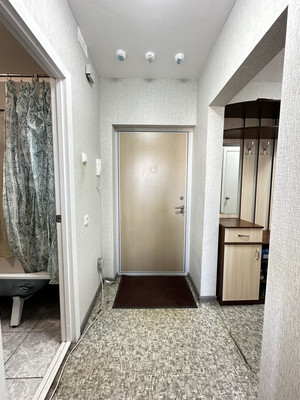 Продам двухкомнатную (2-комн.) квартиру, Альфии Авзаловой ул, 9, Казань г