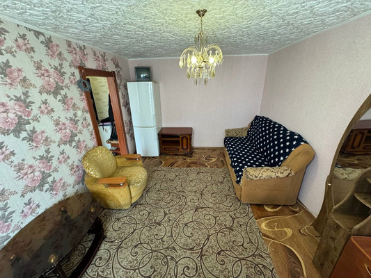 Продам однокомнатную (1-комн.) квартиру, Строителей пр-кт, 19кВ, Амурск г