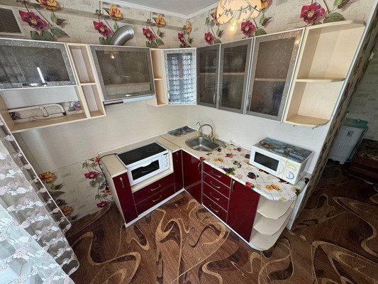 Продам однокомнатную (1-комн.) квартиру, Строителей пр-кт, 19кВ, Амурск г