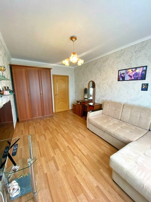 Продам многокомнатную квартиру, Тернопольская ул, 3, Пенза г