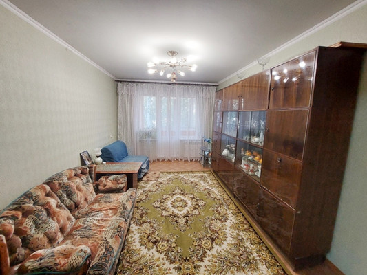Продам трехкомнатную (3-комн.) квартиру, Ботаническая ул, 13, Казань г