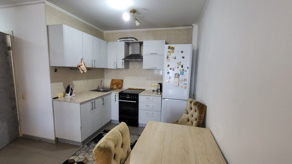 Продам двухкомнатную (2-комн.) квартиру, Магнитогорская ул, 125ка, Ростов-на-Дону г