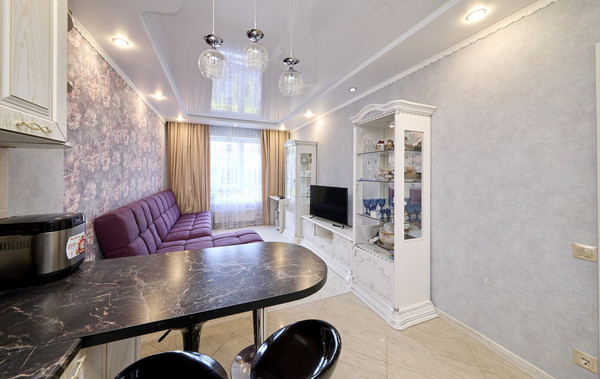 Продам двухкомнатную (2-комн.) квартиру, Петергофское ш, 84к19, Санкт-Петербург г