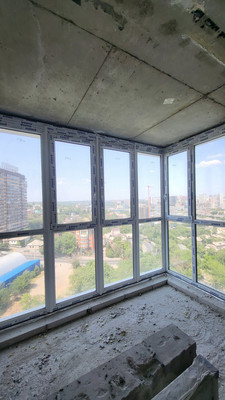 Продам двухкомнатную (2-комн.) квартиру, Привокзальная ул, 3/1, Ростов-на-Дону г