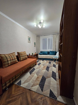 Продам двухкомнатную (2-комн.) квартиру, Ибрагимова пр-кт, 65, Казань г