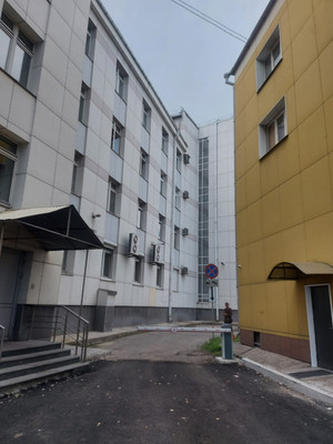 Продам комнату в 3-комн. квартире, Рабочая ул, 1, Иркутск г